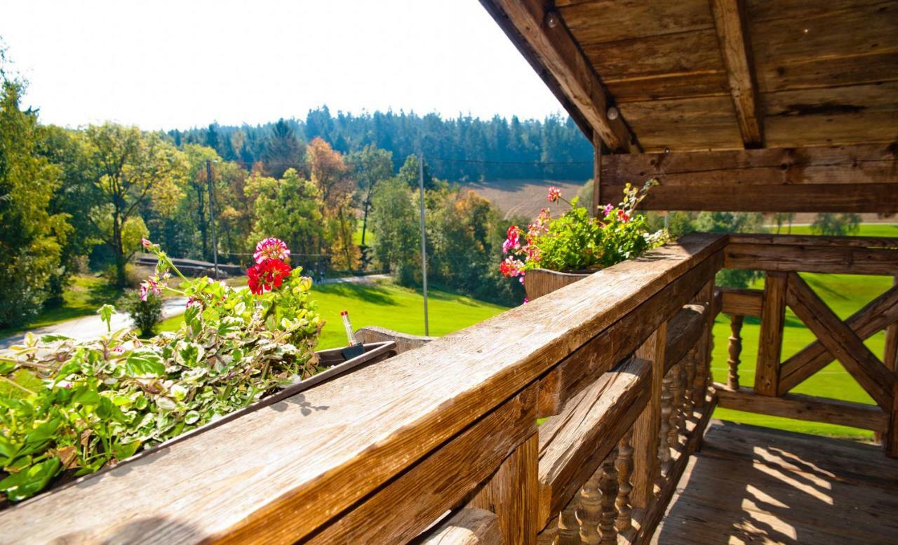 Topfit-Freizeitpark Hotel Freinberg Exterior photo